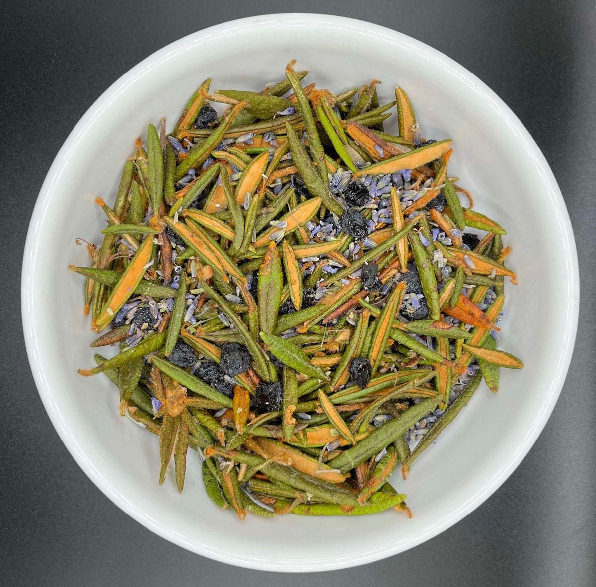 Labrador Tea Labeled The virtues of Labrador Tea: a boreal treasure with indigenous roots
