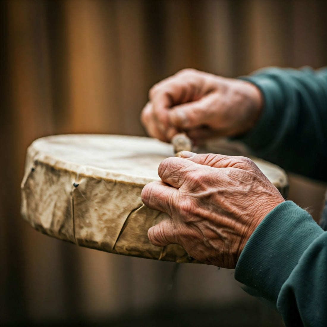L-appropriation-culturelle-Pourquoi-vous-devez-être-vigilants-face-à-certains-ateliers-de-fabrication-de-Tambours Artisanat Autochtone