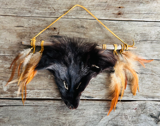 Charme Sauvage – Décoration Murale avec Véritable Tête de Renard Argenté