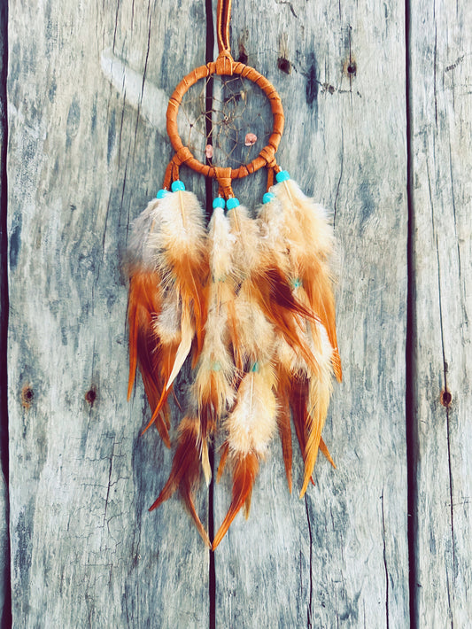 #50 - Capteur de rêves en cuir et plumes pour nuits paisibles - Artisanat Autochtone 