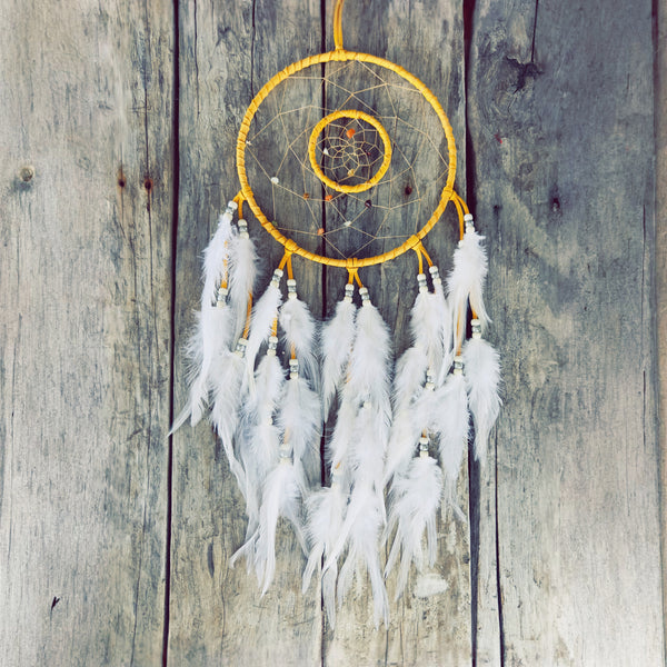 capteur de reves 8 pouces cuir d orignal plumes naturelles artisanat autochtone