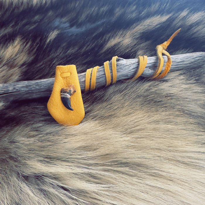 Indigenous medicine bag – inner protection