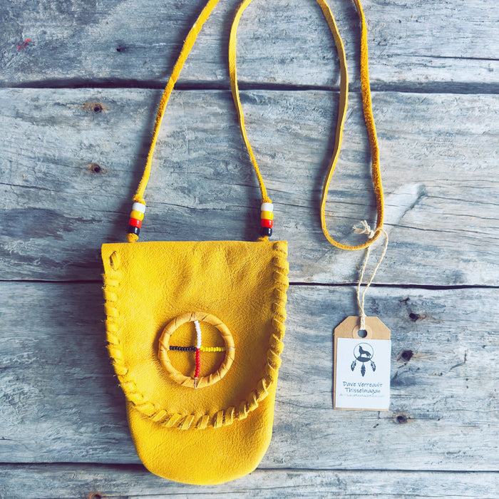 Moosehide medicine bag - medicine wheel