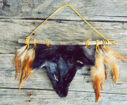 Artisanat autochtone avec motif de renard