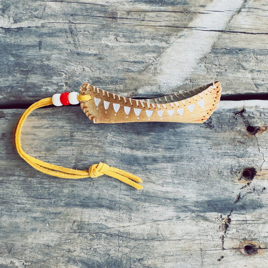 Birch Bark Canoe – Unique Indigenous Creation
